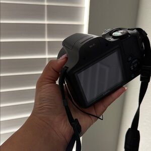 Canon Wi-Fi Enabled Black Digital Camera